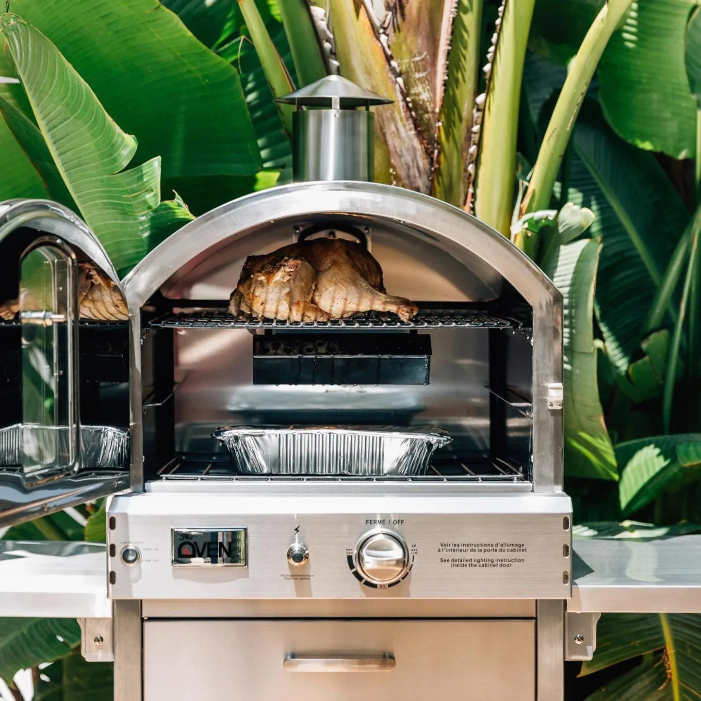 Summerset 60" Outdoor Freestanding Gas Pizza Oven [SS-OVFS-LP/NG] (SAK17543)